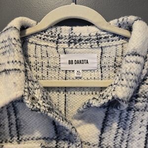 BB Dakota Cream and Navy Plaid Shacket - Size XL